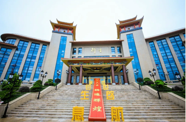 承衍生息 盛世啟航丨衍生健康醫藥產業園開園投產儀式暨新品發布會盛典圓滿