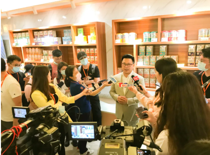 #園區動態# 沿著高速看中國（廣東）媒體團走進衍生健康醫藥產業園